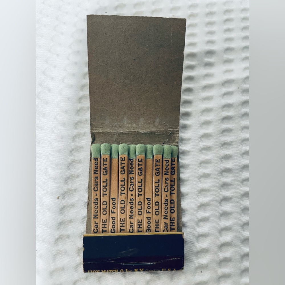 matchbook The Toll Gate NY feature matchbox Matchcover missing 1 match